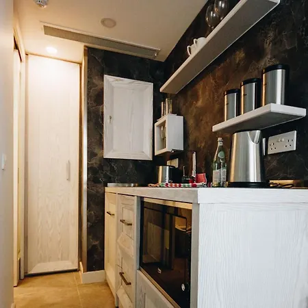 Collection - Ordinance * Βαλέτα