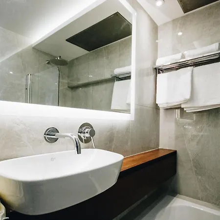 Collection - Ordinance Apartment Valletta